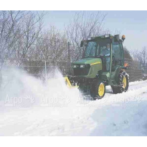 Снегоотбрасыватель для тракторов John Deere  в Москве