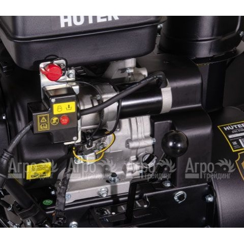 Снегоуборщик Huter SGC 8100С в Москве