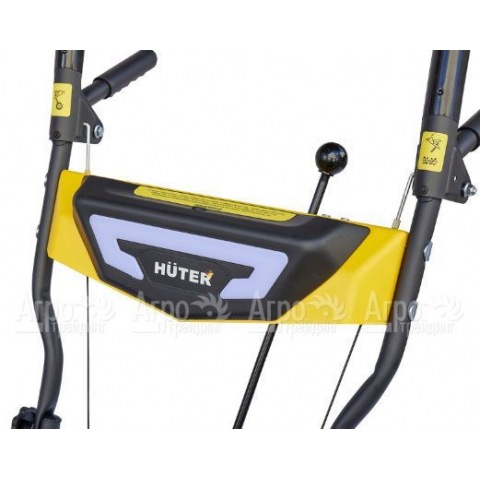 Бензиновый снегоуборщик Huter SGC 4100 Winter PRO в Москве