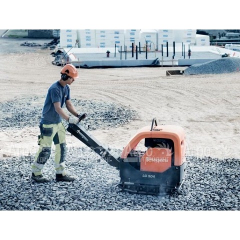 Виброплита реверсивная Husqvarna Atlas Copco LG 504 DEC в Москве