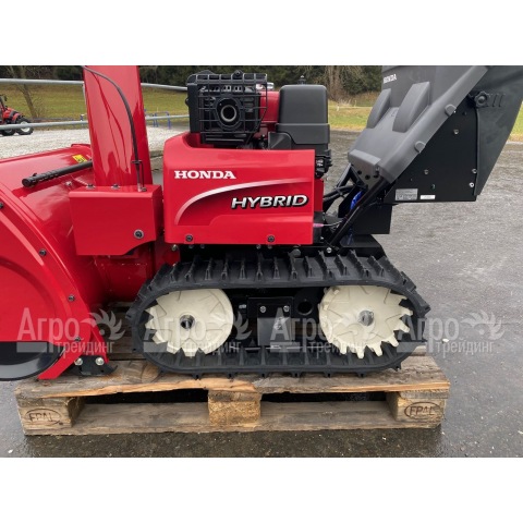 Снегоуборщик гусеничный Honda HSM 1380iK1 ETD в Москве
