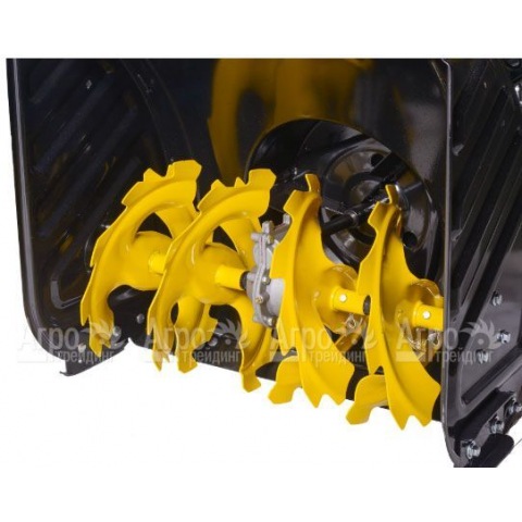 Бензиновый снегоуборщик Huter SGC 7.0 в Москве