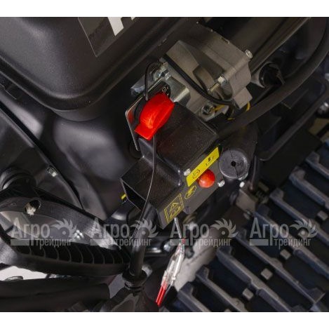 Снегоуборщик гусеничный Huter SGC 11000CD в Москве