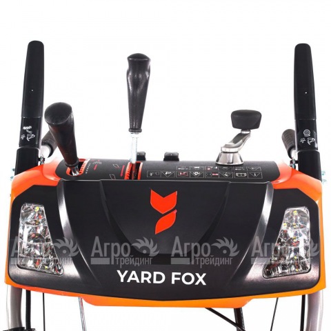 Снегоуборщик гусеничный Yard Fox PRO 6654ET в Москве