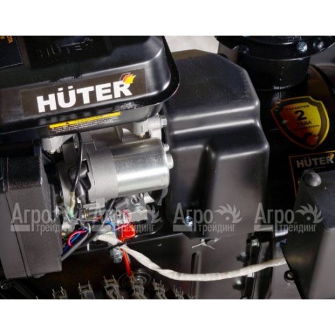 Бензиновый снегоуборщик Huter SGC 7.0 в Москве